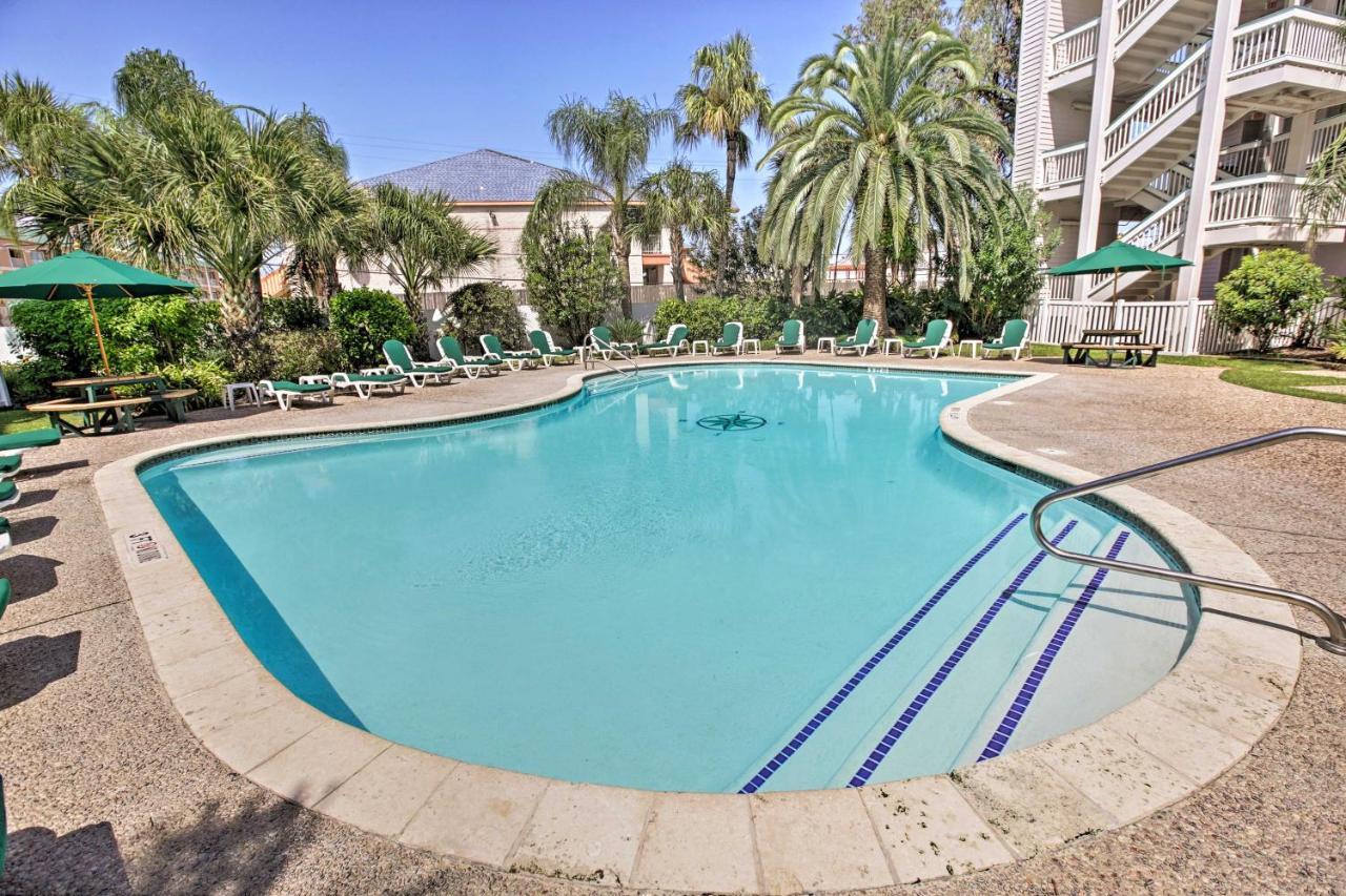 Galveston Condo With Oceanfront Views And 2 Pools Bagian luar foto